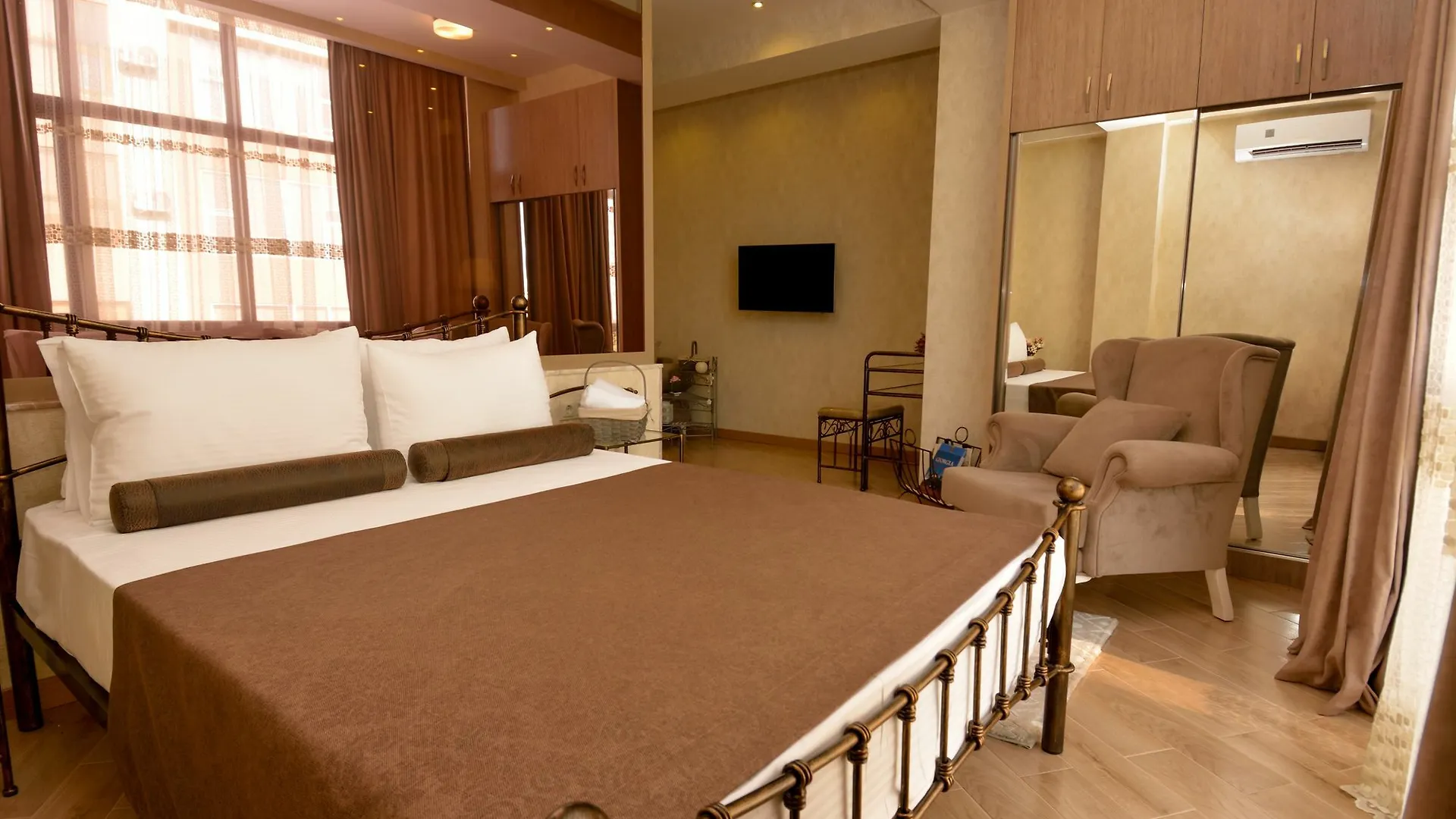 Dat Exx Apartments Tbilisi Georgia